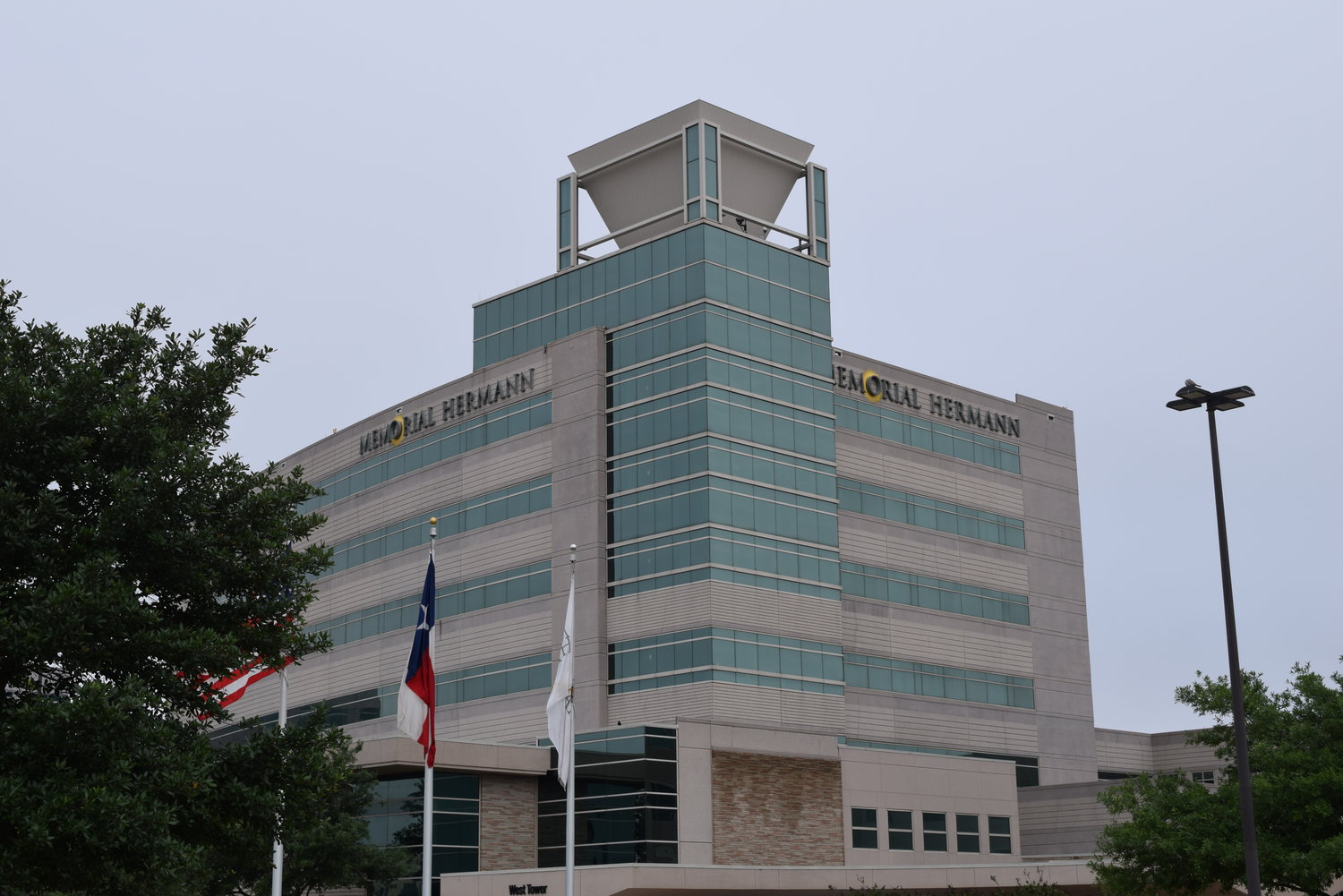 Hospitals across the state have seen a surge in COVID-19 cases coming into their emergency rooms as the Delta variant of the virus spreads quickly. Medical officials in hospital systems and in state and county governments are encouraging Texans to get vaccinated and resume wearing masks.